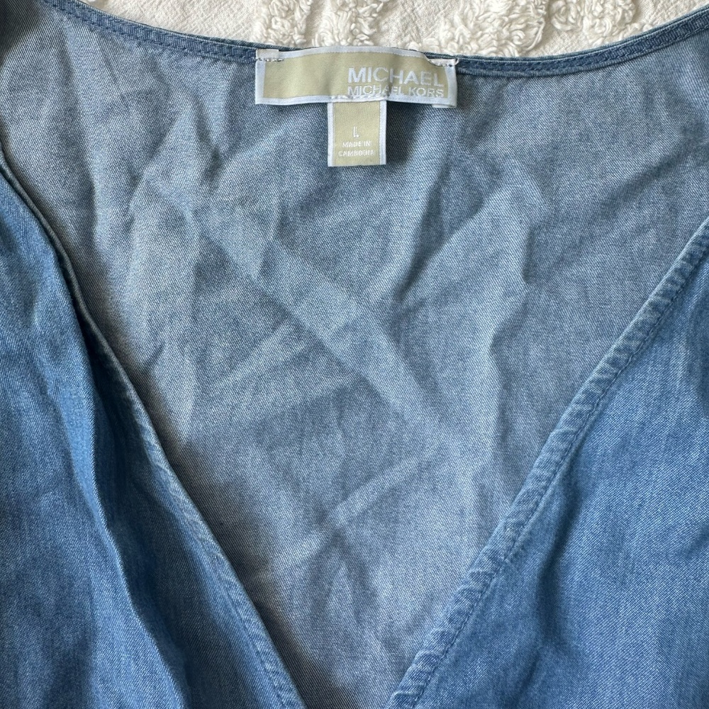 MICHAEL Michael‎ Kors Blue Chambray Faux Wrap Ruffle Dress Size Large - Picture 7 of 7